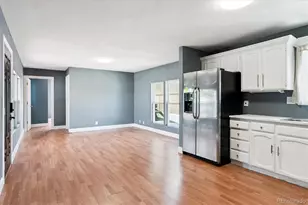 1893 Eisenhower Way, Aurora, CO 80011 - Photo 11