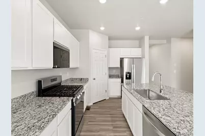 8928 Salida Street, Commerce City, CO 80022 - Photo 11