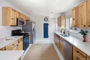 6095 Cody St, Arvada, CO 80004 - Photo 7