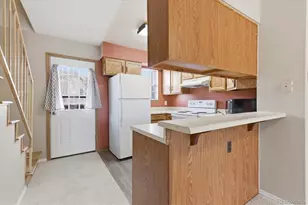 10661 W Dartmouth Ave, Lakewood, CO 80227 - Photo 9