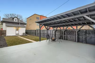 2423 Glenarm Place, Denver, CO 80205 - Photo 23