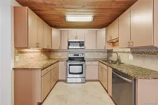 655 S Clinton St, Denver, CO 80247 - Photo 11