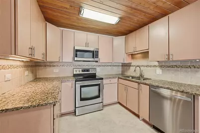 655 S Clinton Street #4B, Denver, CO 80247 - Photo 13