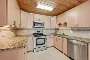 655 S Clinton St, Denver, CO 80247 - Photo 13