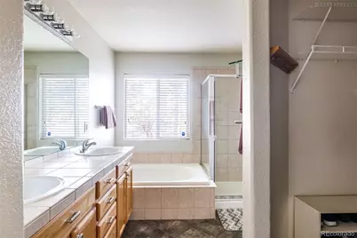 2454 S Scranton Way, Aurora, CO 80014 - Photo 17