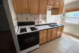 725 E Las Animas St, Colorado Springs, CO 80903 - Photo 5
