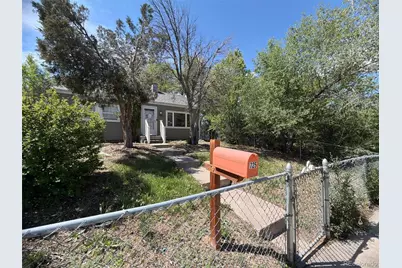 725 E Las Animas Street, Colorado Springs, CO 80903 - Photo 3