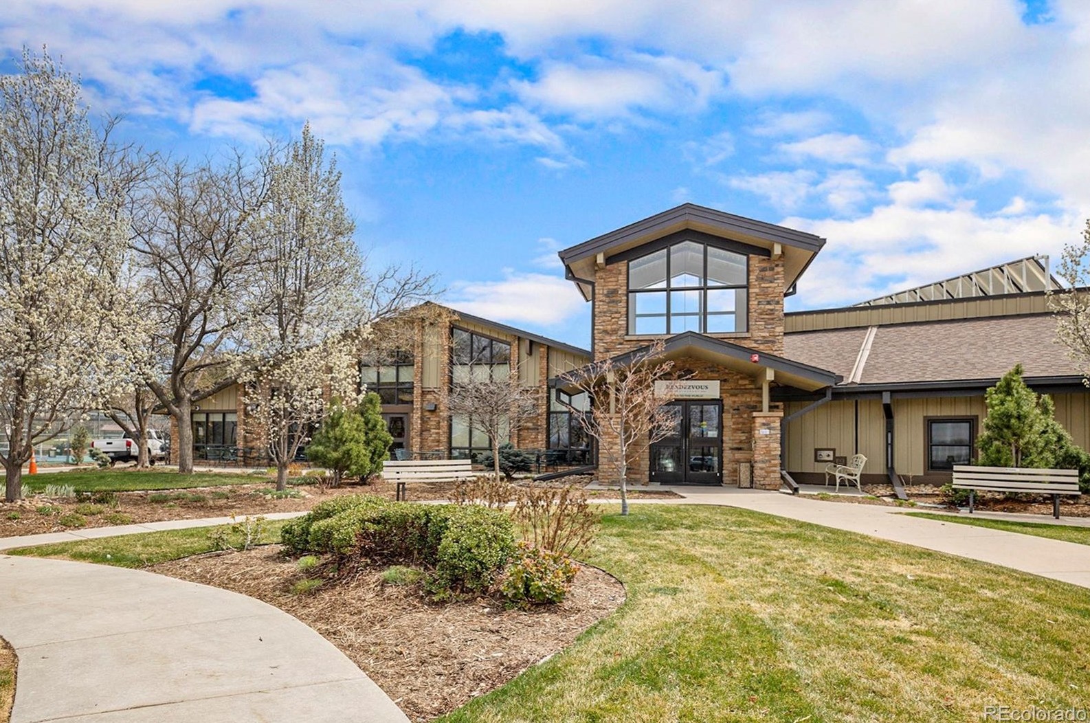 14000 Linvale Pl, Denver CO  80014-3746 exterior