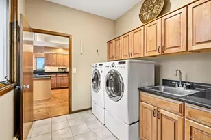 2122 Montane Dr, Golden, CO 80401 - Photo 25