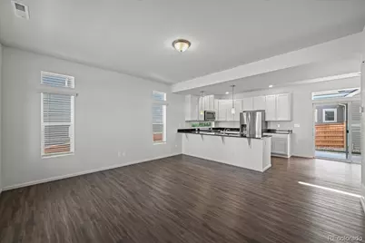 10195 Worchester Street, Commerce City, CO 80022 - Photo 7