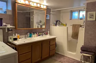 1143 S Corona St, Denver, CO 80210 - Photo 29