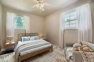 1355 S Pennsylvania St, Denver, CO 80210 - Photo 9