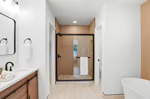 2640 N Cook St, Denver, CO 80205 - Photo 13