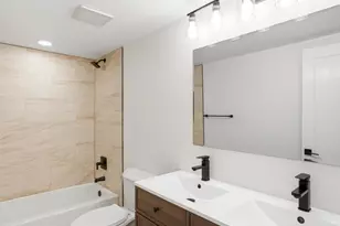 2640 N Cook St, Denver, CO 80205 - Photo 23