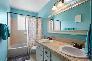 1052 Lewiston St, Aurora, CO 80011 - Photo 23