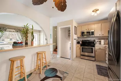 1052 Lewiston Street, Aurora, CO 80011 - Photo 9