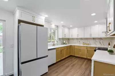 909 E 9th Avenue, Broomfield, CO 80020 - Photo 9