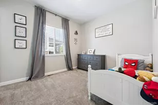 27705 E Davies Dr, Aurora, CO 80016 - Photo 25