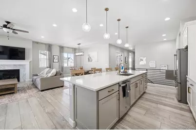 27705 E Davies Drive, Aurora, CO 80016 - Photo 5