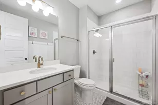 27705 E Davies Dr, Aurora, CO 80016 - Photo 39