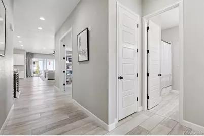 27705 E Davies Drive, Aurora, CO 80016 - Photo 15