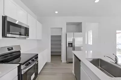 15240 Clayton Street, Thornton, CO 80602 - Photo 3