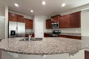 22517 E Layton Cir, Aurora, CO 80015 - Photo 13
