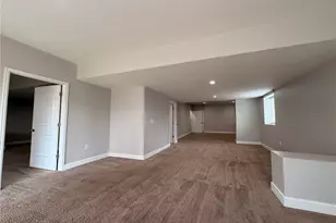 22517 E Layton Cir, Aurora, CO 80015 - Photo 33