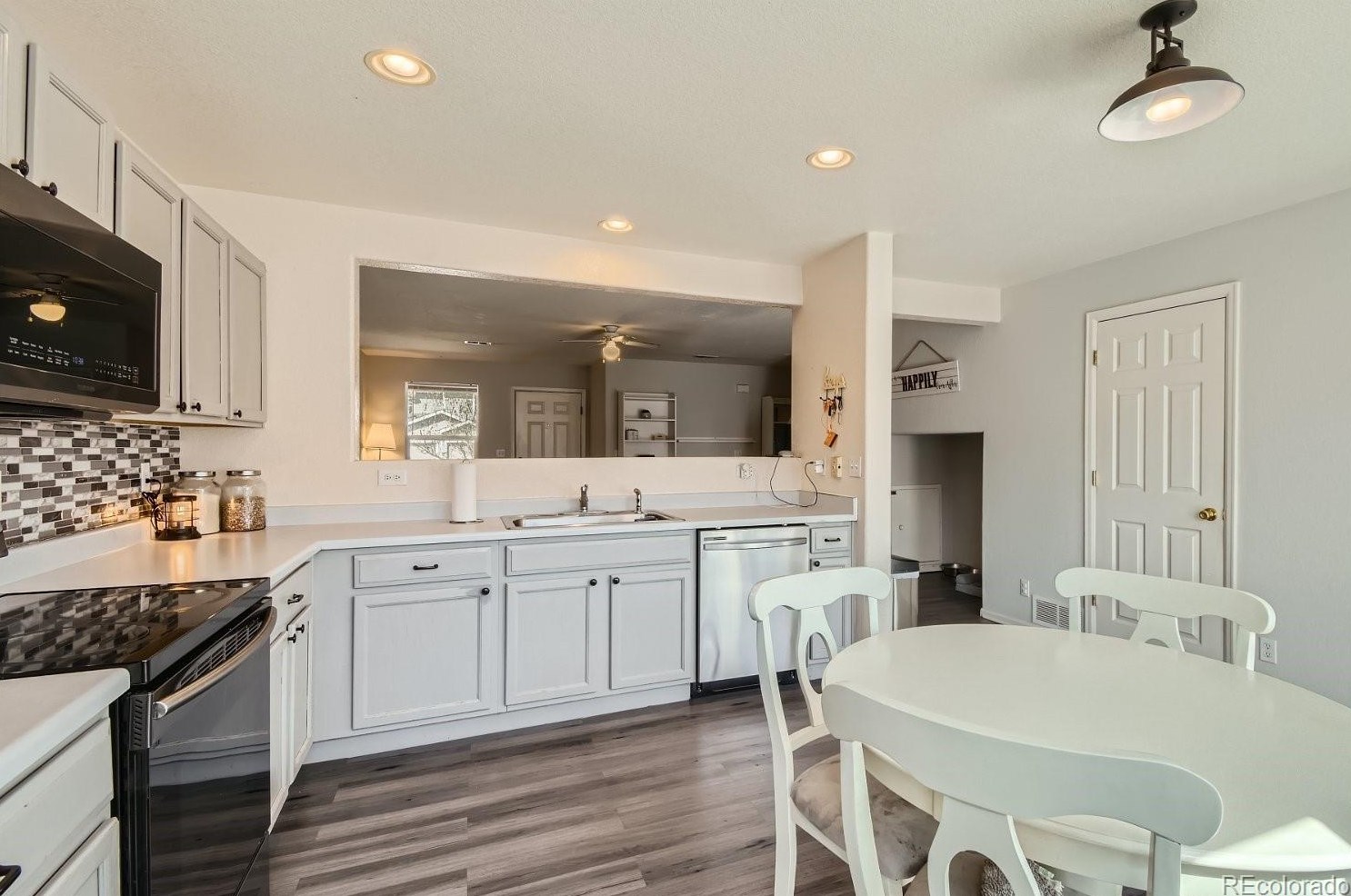 11054 Gaylord St, Denver CO  80233-1390 exterior