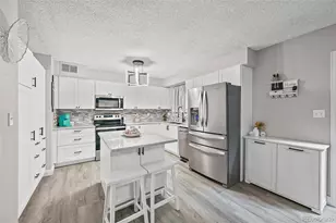 6958 Buckskin Dr, Littleton, CO 80125 - Photo 9