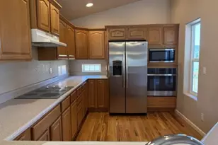 2176 Creek Valley Cir, Monument, CO 80132 - Photo 9