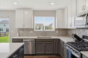4606 N Bend Way, Longmont, CO 80504 - Photo 9