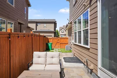 7602 S Yakima Court, Aurora, CO 80016 - Photo 23