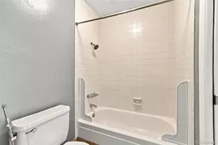 5770 E Warren Ave, Denver, CO 80222 - Photo 17
