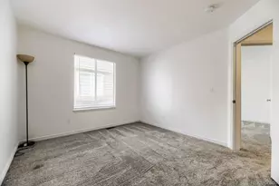 19091 E Chenango Cir, Aurora, CO 80015 - Photo 29