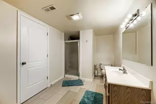 19091 E Chenango Cir, Aurora, CO 80015 - Photo 39