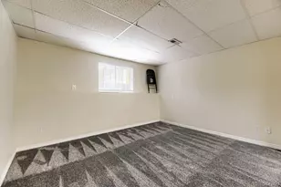 19091 E Chenango Cir, Aurora, CO 80015 - Photo 33