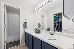 1303 S Danube Way, Aurora, CO 80017 - Photo 9