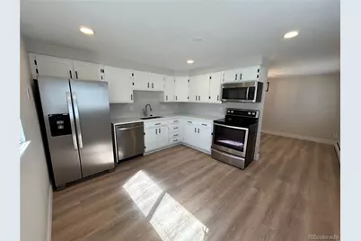 339 S Ursula Way, Aurora, CO 80012 - Photo 9