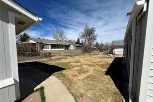 339 S Ursula Way, Aurora, CO 80012 - Photo 15