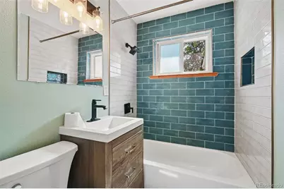 1054 Leyden Street, Denver, CO 80220 - Photo 15