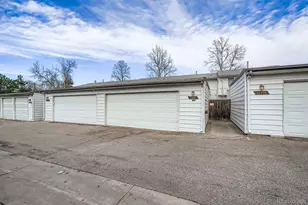 12446 E Kansas Pl, Aurora, CO 80012 - Photo 11