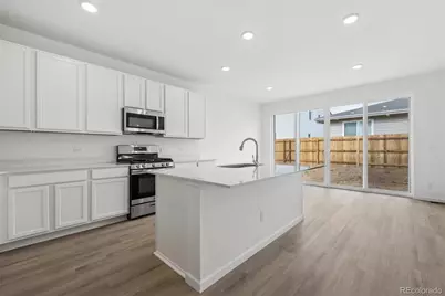 45945 Wood Thrush Avenue, Bennett, CO 80102 - Photo 5