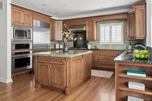 321 Monroe St, Denver, CO 80206 - Photo 13