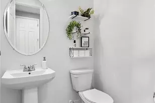 2660 Gray Wolf Pt, Castle Rock, CO 80104 - Photo 5