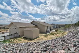 42105 Plantation Cir, Elizabeth, CO 80107 - Photo 45