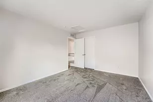 19034 Burlington Pl, Denver, CO 80249 - Photo 37