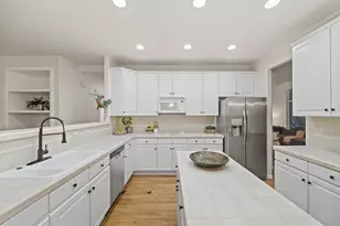 21122 White Pine Ln, Parker, CO 80138 - Photo 9