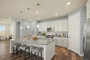 8248 S Yantley Ct, Aurora, CO 80016 - Photo 7