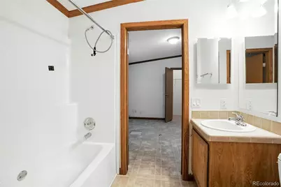 5711 W Kentucky Avenue, Lakewood, CO 80226 - Photo 21